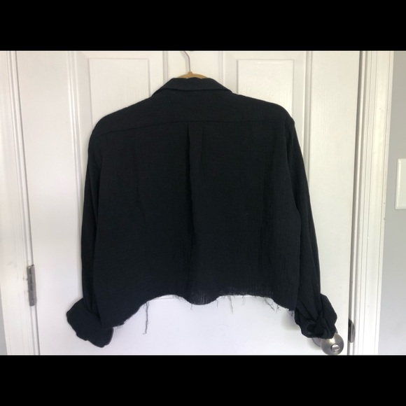 Stillwater The Crop Favorite Shirt - Picture 2 of 4